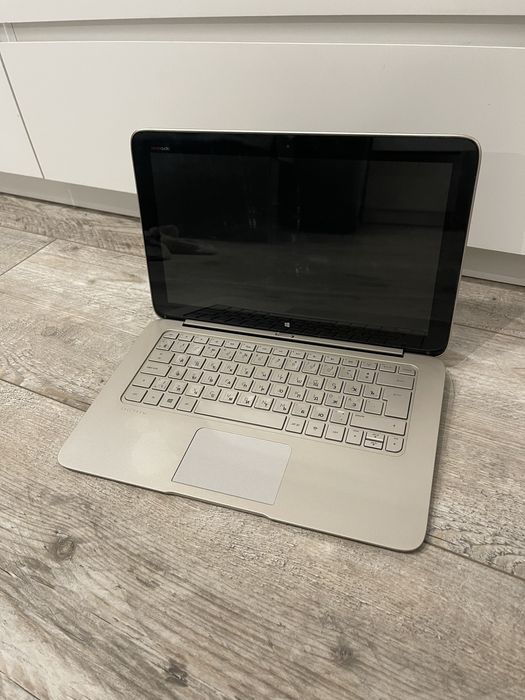 Laptop tablet dotykowy  HP SPECTRE PRO X2