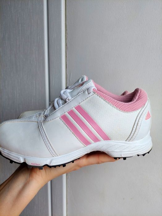 Кросівки Адідас, Adidas бутси Футзалки