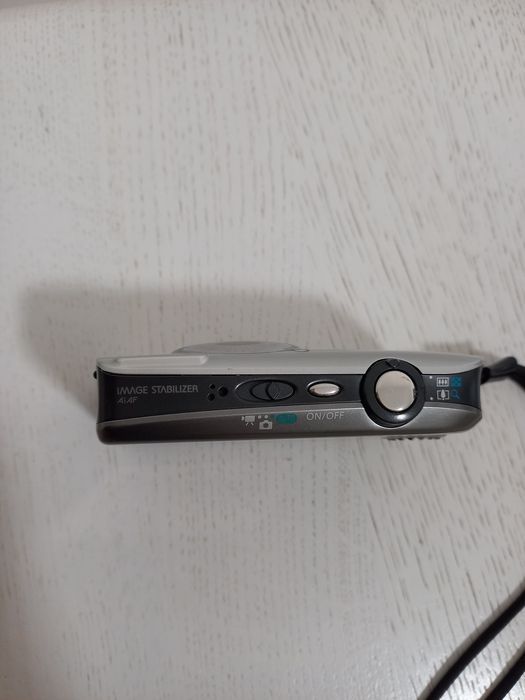 Фотоапарат Canon IXUS 110 IS чудовий стані карта пам'яті чохол зарядка