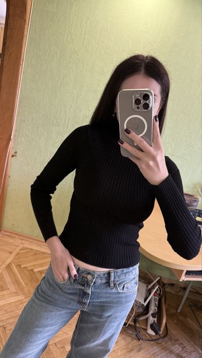 Чорна кофта зара С