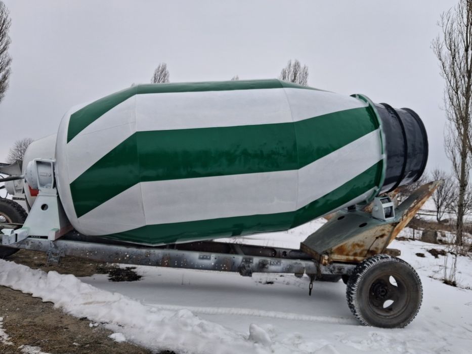 Автобетонозмішувач 9к