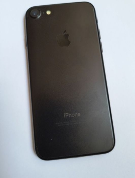 Айфон 7 на 32гб / 100% акб