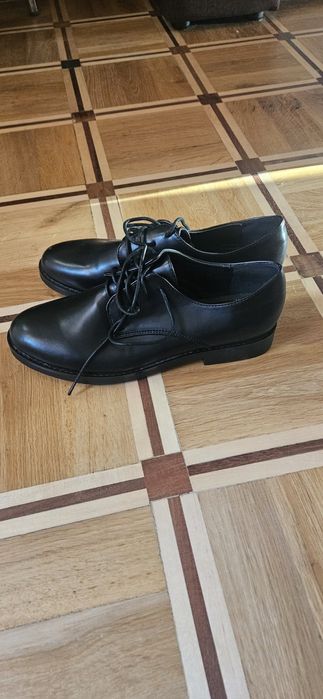 Шкіряні жіночі туфлі 40 розмір