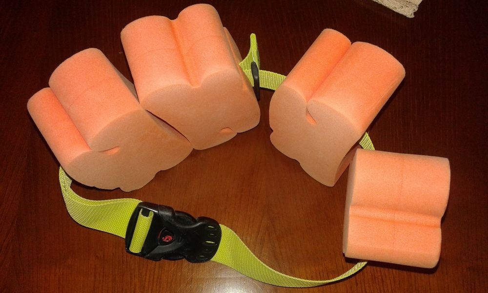 Carrinho bebé - várias cadeiras auto - Cinto de piscina