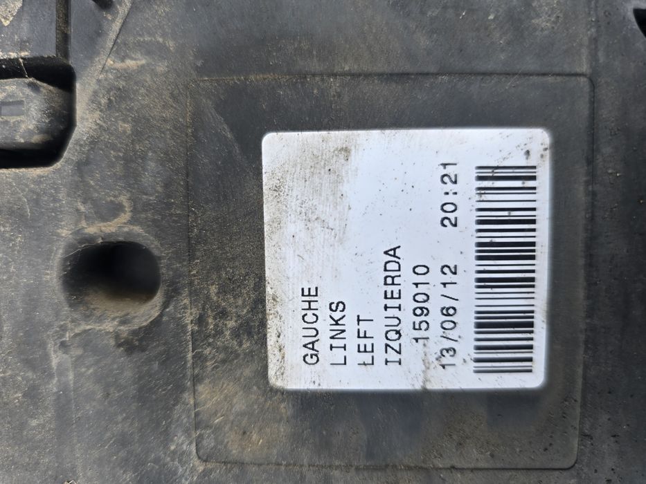 Lampy tylne renault volvo orginalne komplet