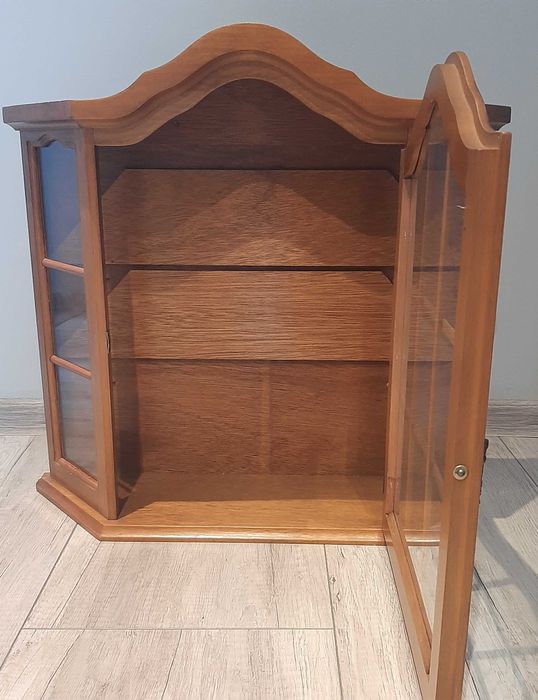 Gablotka drewniana antyk