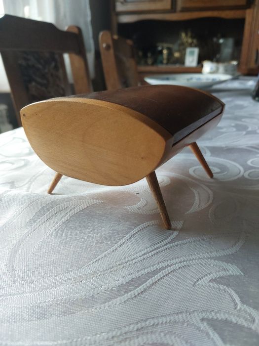 Papierośnica vintage szkatułka patyczak