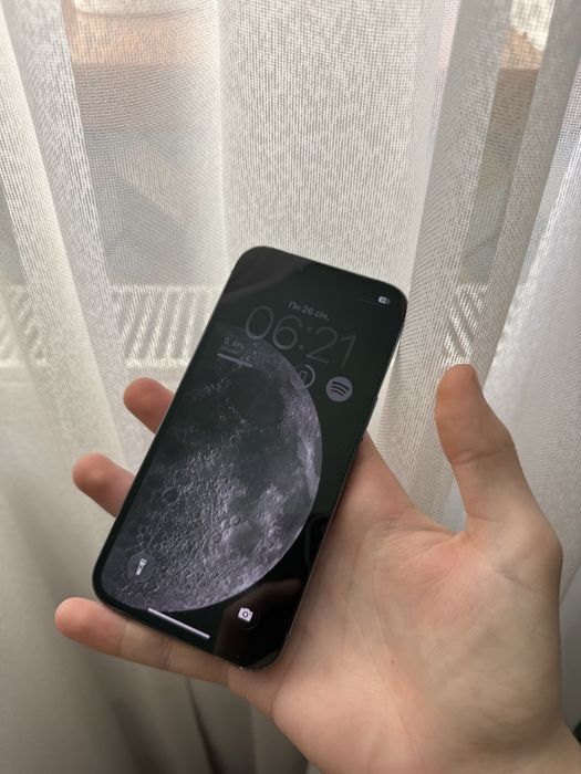 Продам iPhone 13 pro
