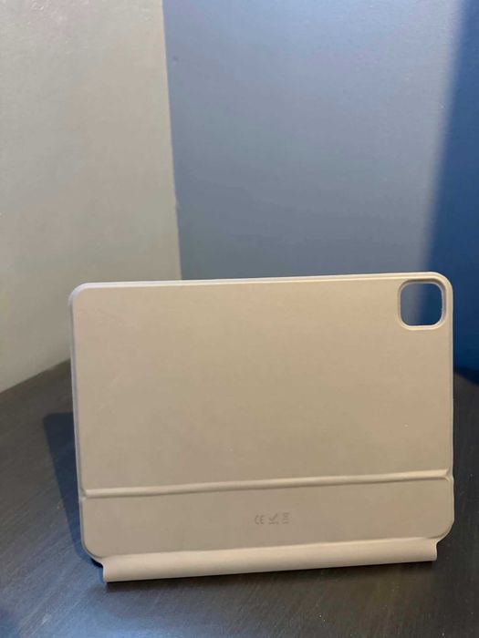 Etui z klawiaturą Tech Protect Smartcase Magnetic + Keyboard do iPad Air 10.9"/11"