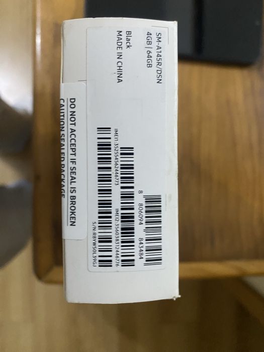 Samsung Galaxy A14 4GB/64GB Preto – Em ótimo estado + caixa