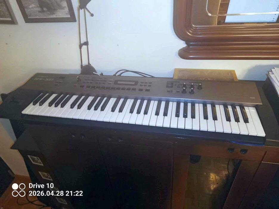 Roland RS50 syntezator - wiosenne porządki - OKAZJA !