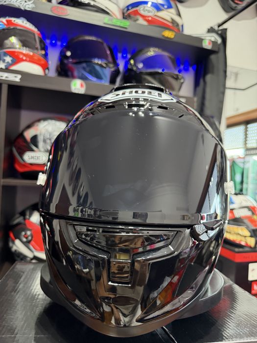 Capacete novo 300€ Se está só curioso, não perca seu tempo.