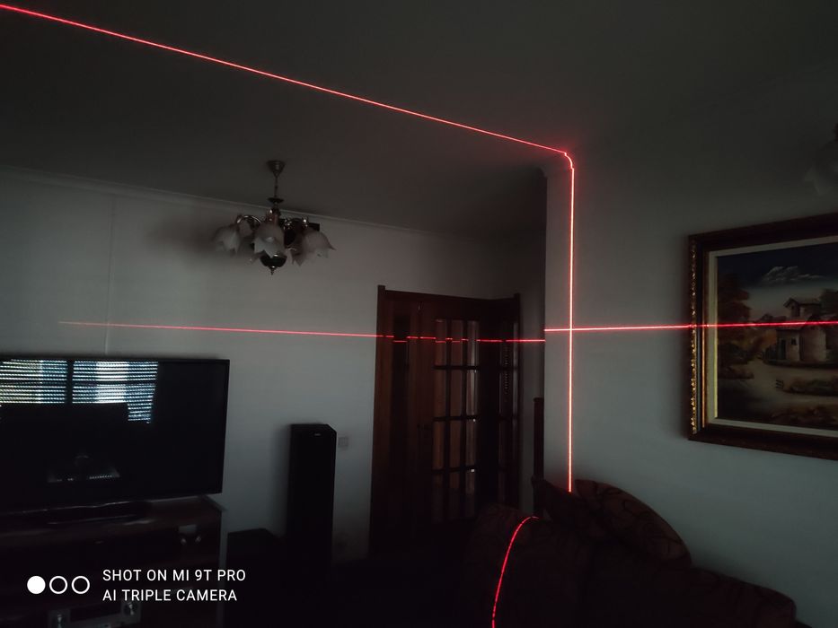Nível laser duas linhas