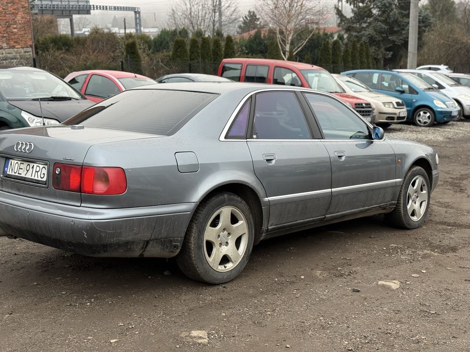 Audi A8 d2 2.8 quattro tip tronic