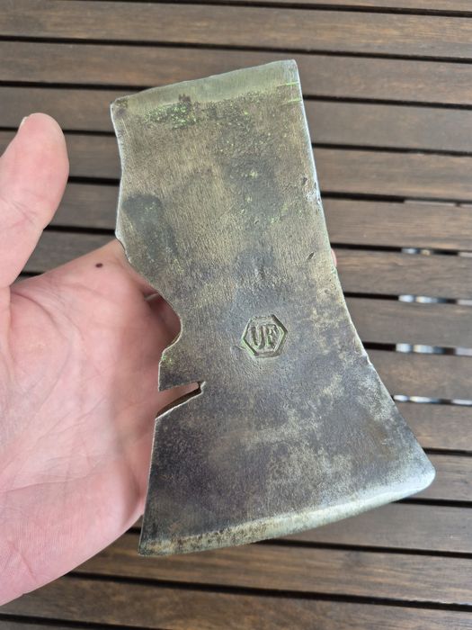 Siekiera Szwedzka Urafors Westergotland, 1000g