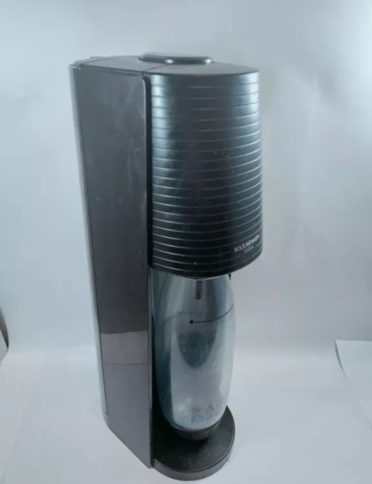 Sodastream z 2 butelkami