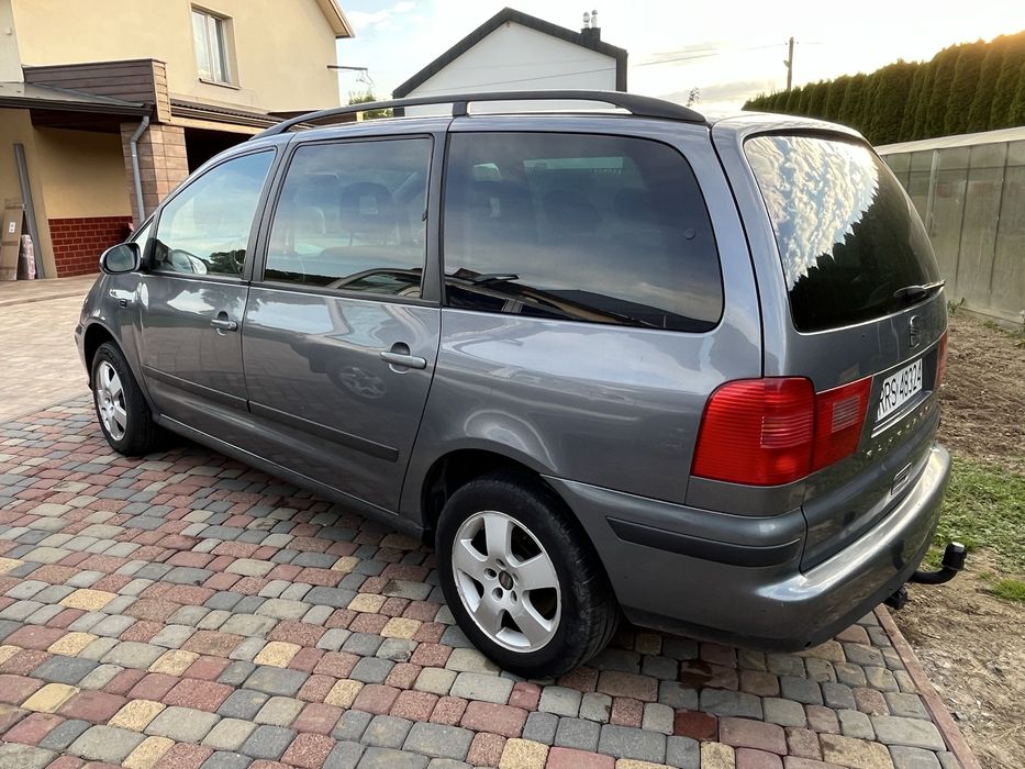 Seat Alhambra jak Sharan 4x4 1.9d, 7 osob, hak 2000kg