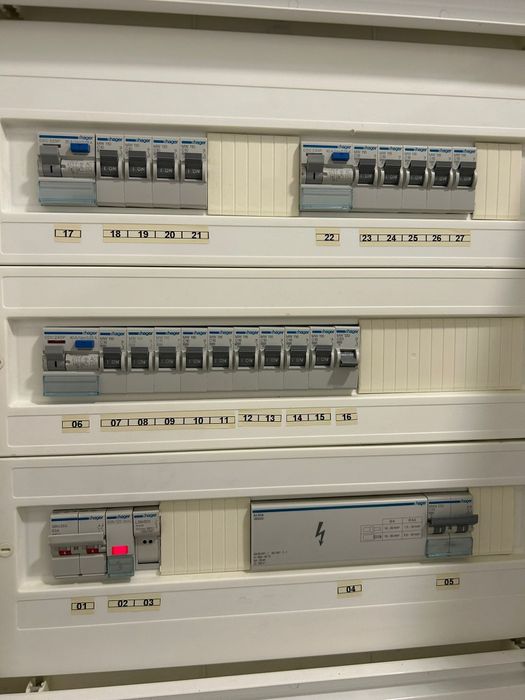 Eletricista Residenciais e Comerciais