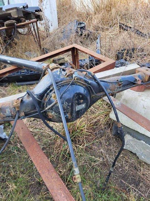 tylny most mitsubishi  l 200