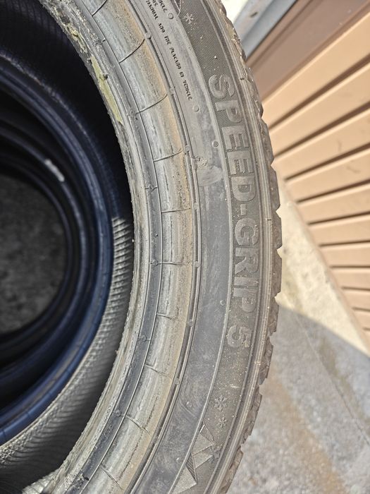 Opony Zimowe 17 cali Semperit Speed-Grip 5 225/45 R17 – Produkcja Koniec 2024!