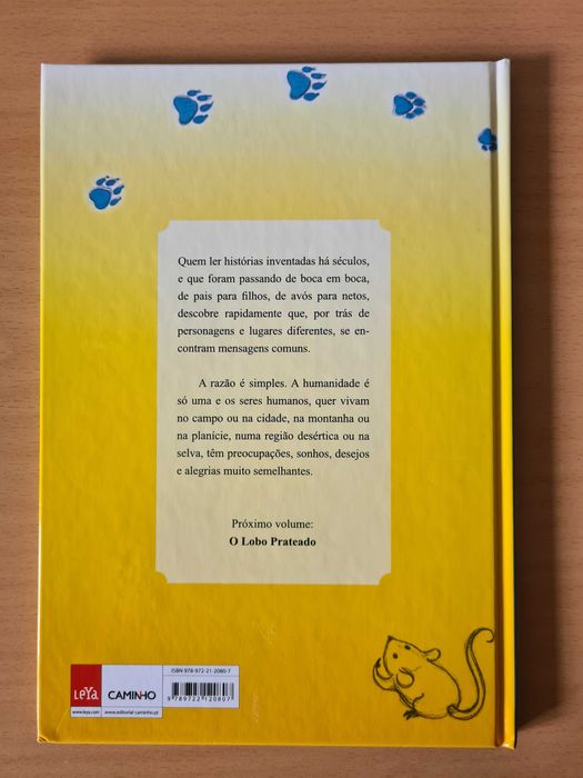 Livro infantil "A Raposa Azul" de Ana Maria Magalhães e Isabel Alçada