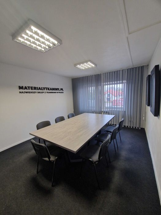 Magazyn Wynajem kontenera samoobsług 24/7 40HC duży Аренда контейнеров