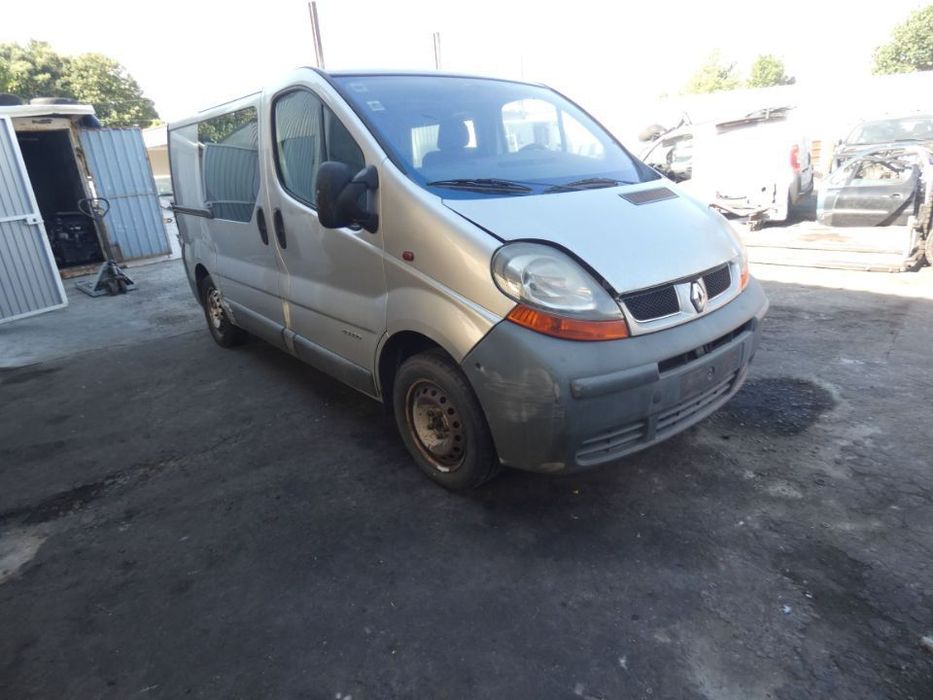 Renault Trafic de 2005 para peças