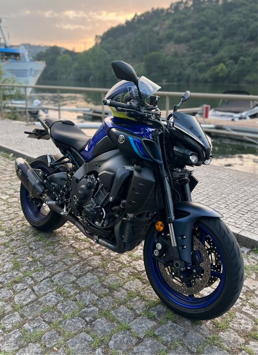 Yamaha MT10  Akrapovic (22)