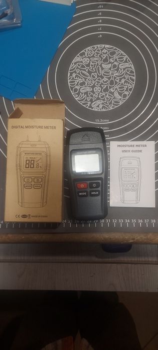 Miernik wilgotności drewna