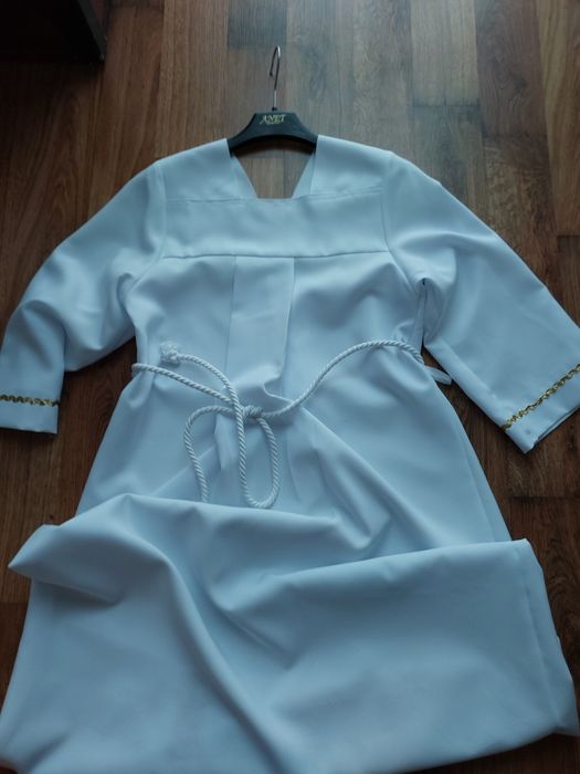 Alba komunijna, rozm 140, (szyta parafia Józefa, Chorzow)