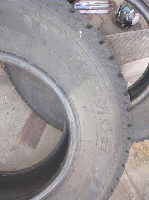 Sprzedam opony 235/75 R15