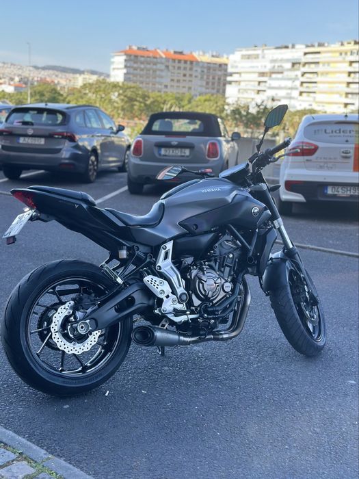 MT-07 - 17.500 Km + Quickshifter + Linha SC Project