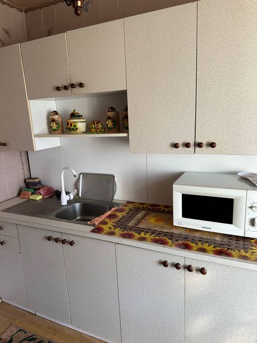 Здам в оренду кімнату на Князів Коріатовичів.Військовий шпиталь.Урожай. Литвиненко