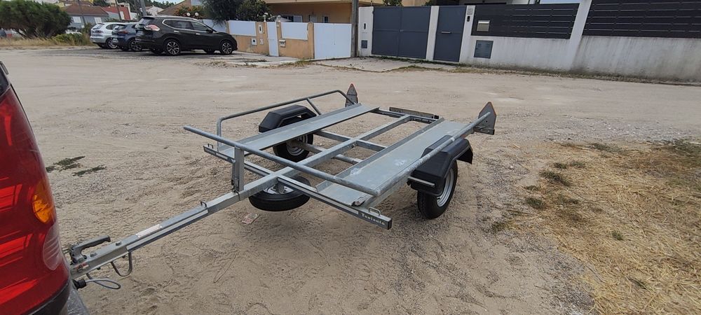 Atrelado Toniauto 300kg Modelo M4