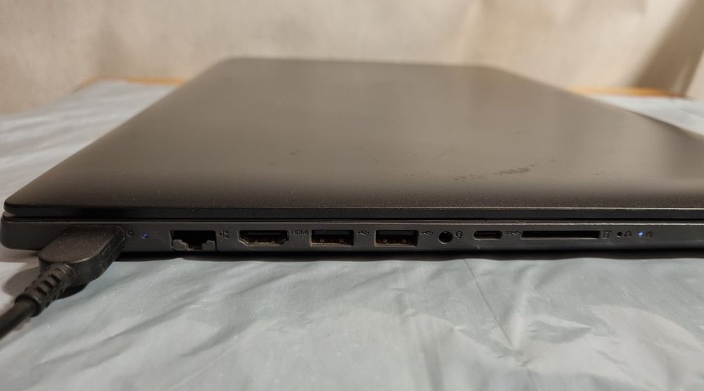 Laptop Lenovo ideapad