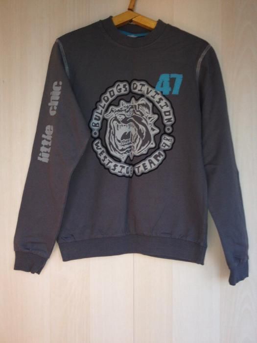 Спортивный костюм в отличном состоянии.