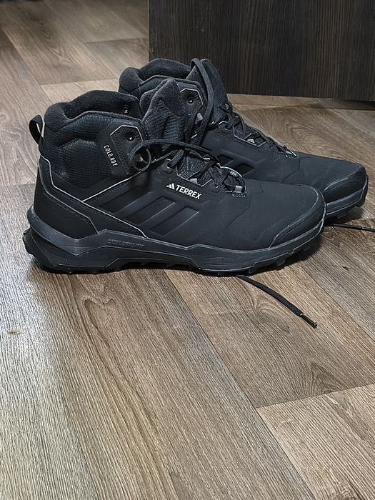 Кроссовки Adidas terrex