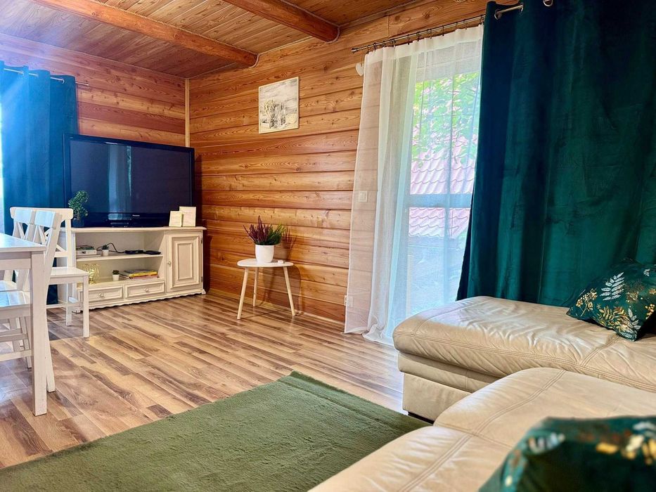 Drewniany domek  /sauna/balia