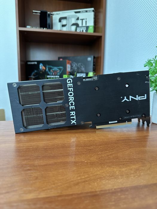 Відеокарта RTX 4070Ti SUPER 16 GB PNY