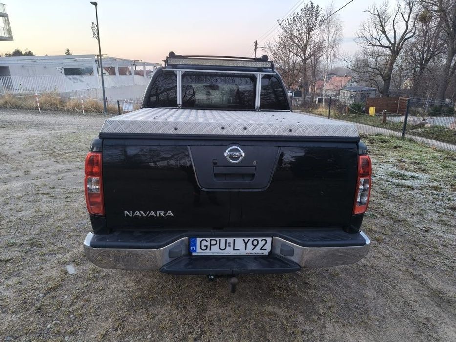 Продам Nissan Navara 2.5 TDI 4X4