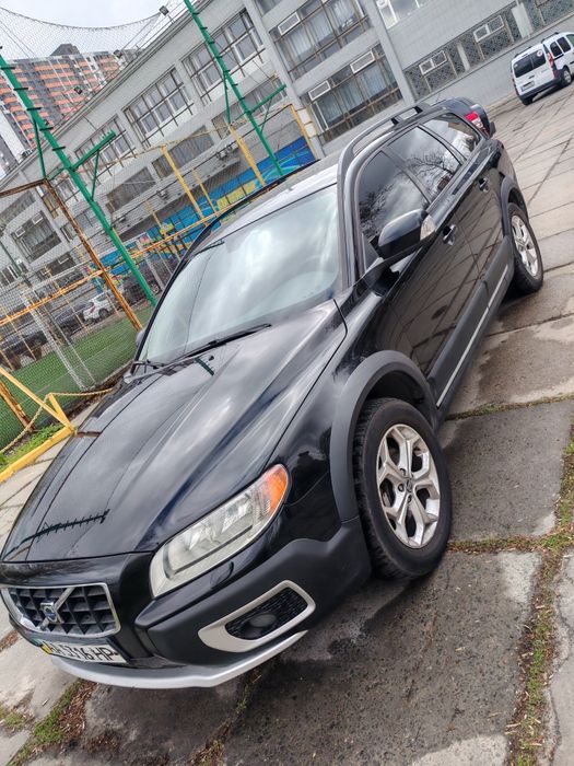 Вольво XC70 универсал