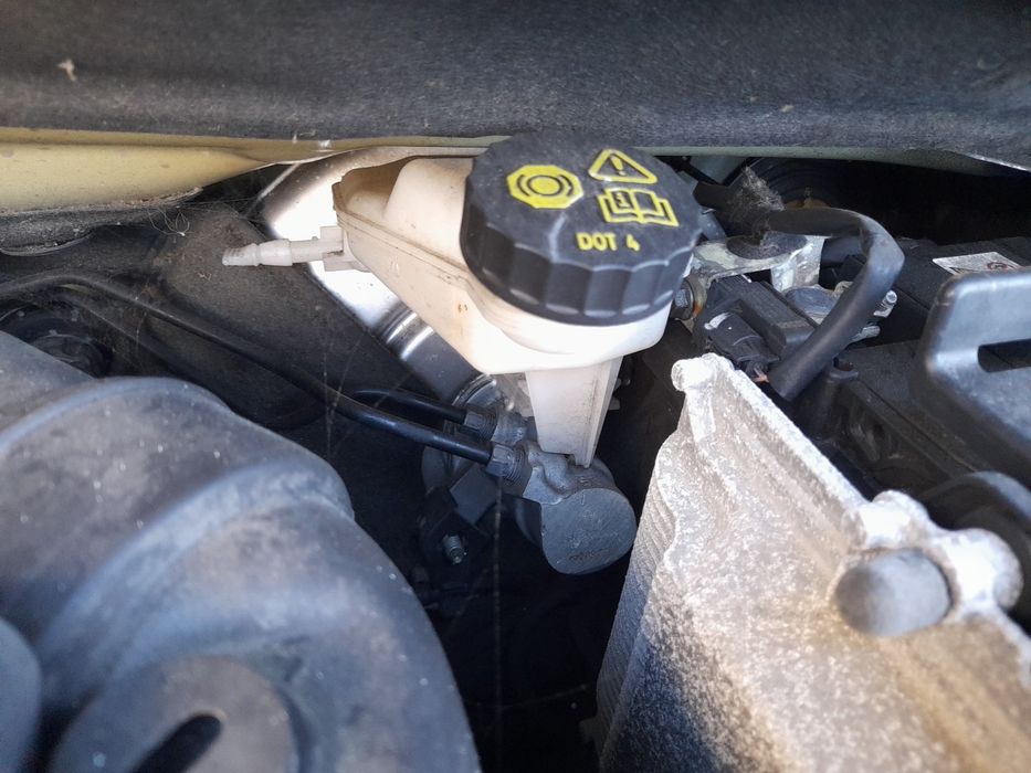 Servofreio PEUGEOT 5008 II (M_)