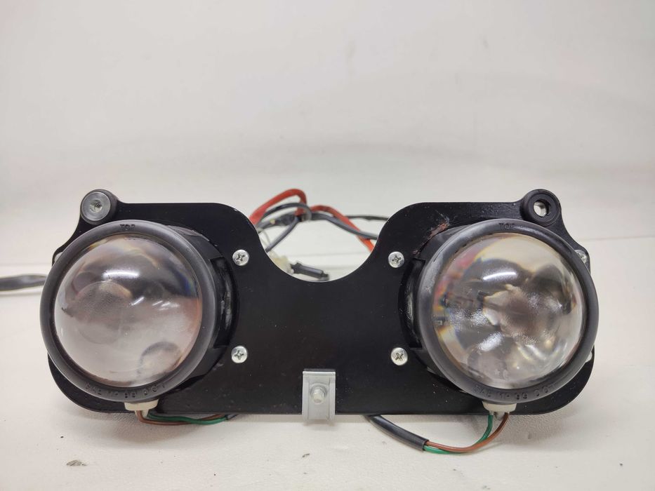 RIEJU RS2 125 Lampa Przednia Przód Reflektor Soczewka