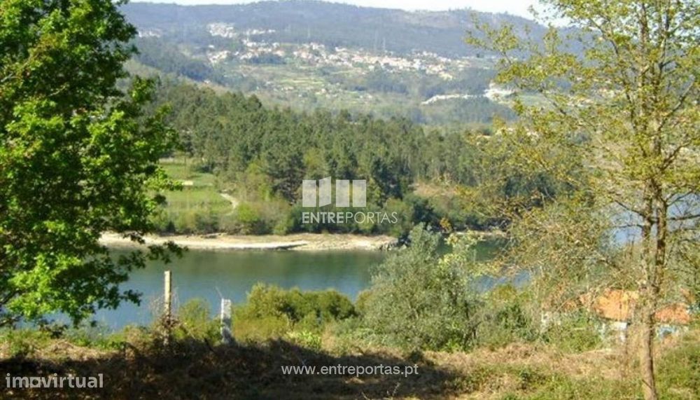 Venda Terreno, Favões, Marco de Canaveses — Marco, Porto