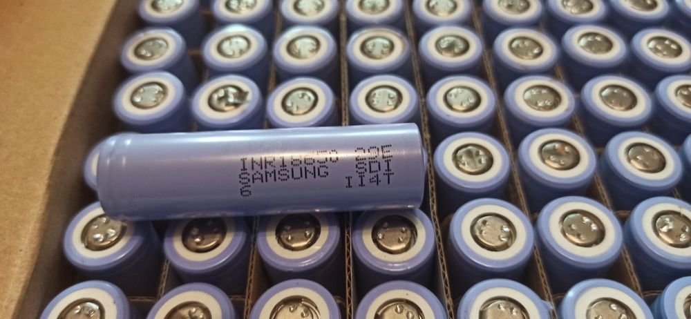 Акумулятор / батарейка Samsung 18650