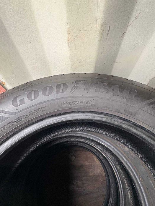 Літні шини R17 215/60 Goodyear EfficientGrip 2 SUV DOT 3924 6,5 мм