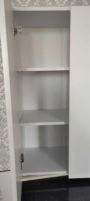 Кухня нова фірми Роял Гарант матова