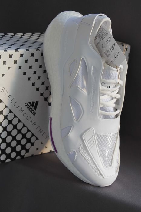 Оригінал adidas by Stella McCartney Ultraboost 22 II Footwear White/Footwear White/Core Us-9.5-EU-40.5