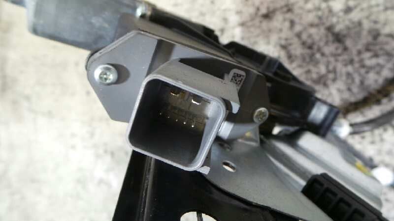ELEVADOR DE VIDRO FRONTAL DIREITO OPEL ASTRA J 2011 -966 432-103