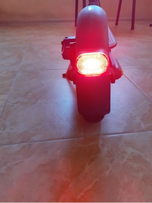 Електросамокат xiaomi mi electric scooter 3